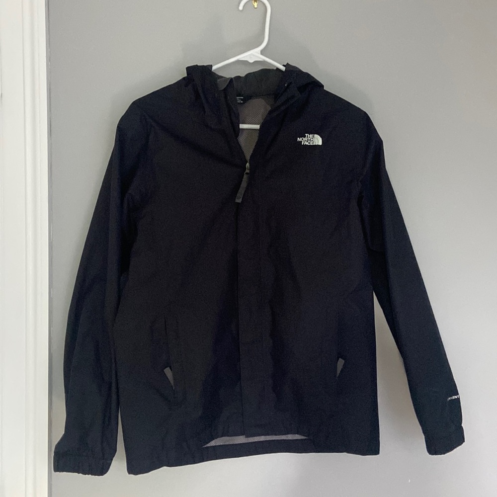 Northface boys raincoat size Lg